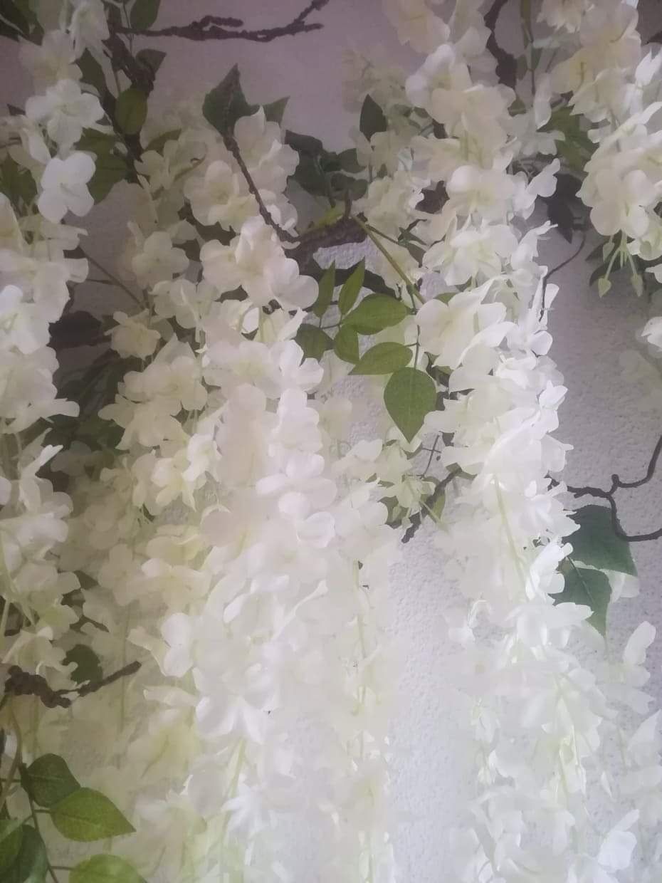 Gałąź wisterii 180cm, ręcznie wykonana, sztuczne kwiaty