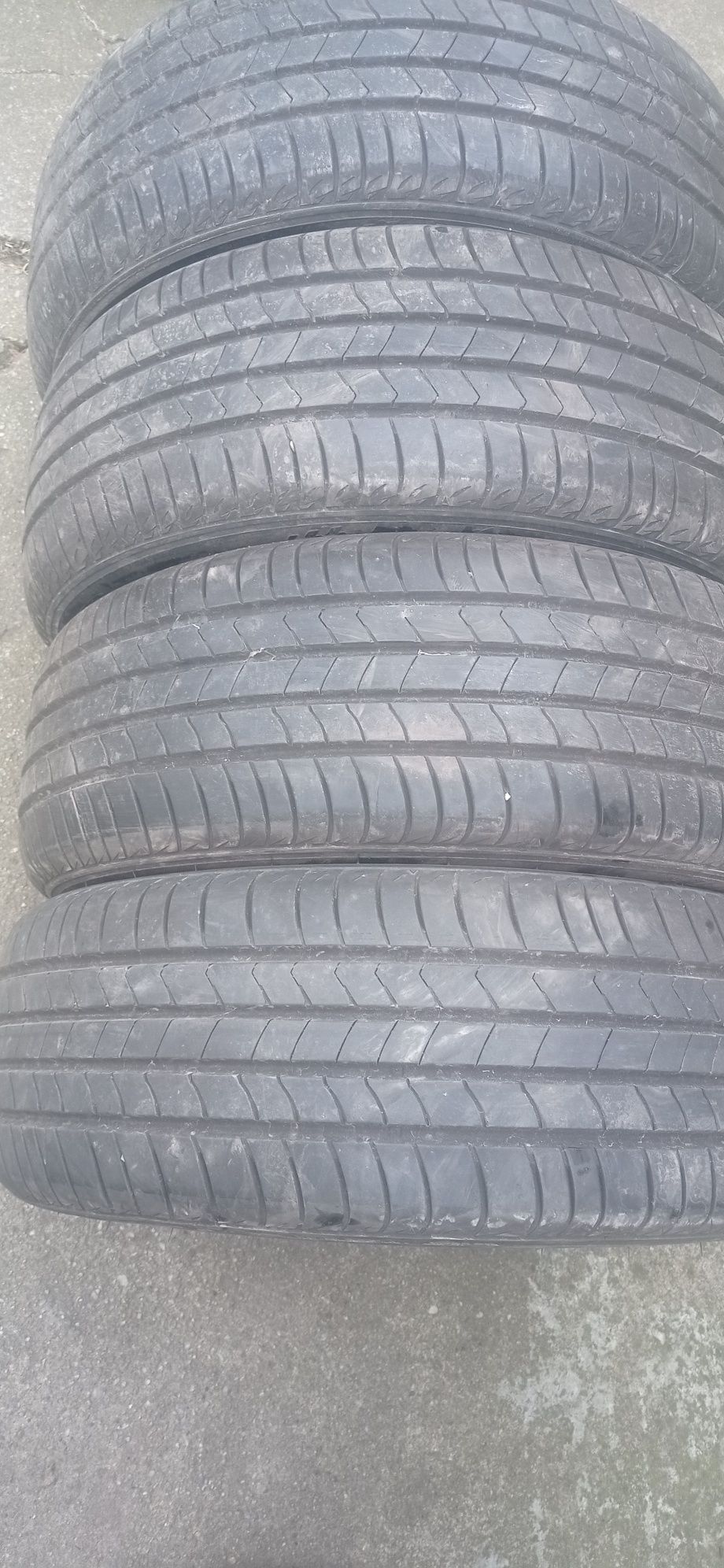 Kumho ecesta 215/55/R18 Opony Letnie