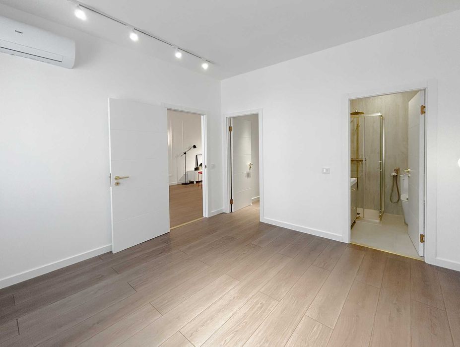 Apartamento T2  – R.Luciano Cordeiro, perto do Marquês de Pombal