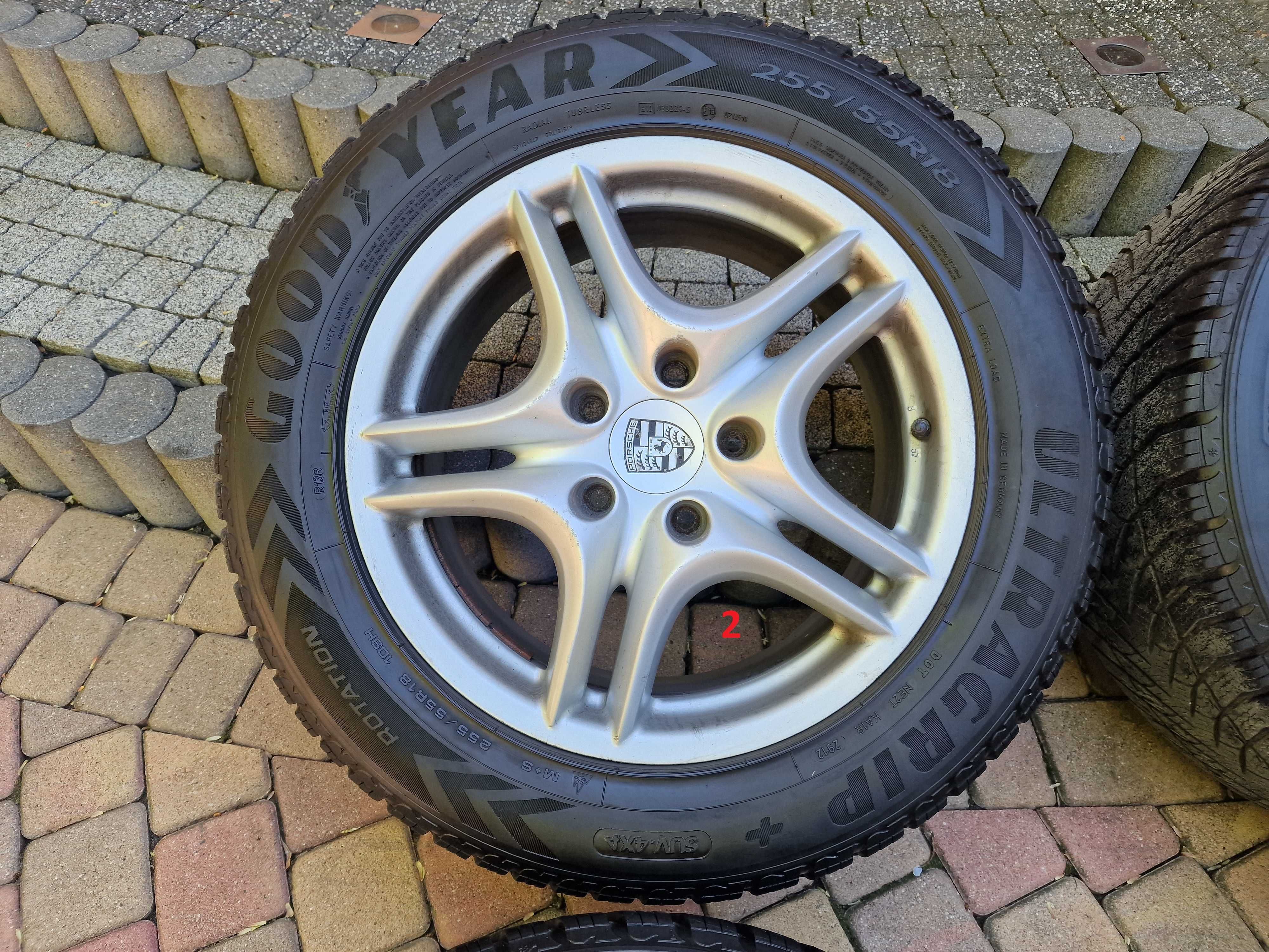 Felgi 18" + opony 255/55/18, Porsche Cayenne, 8Jx18H2 ET57, stan db