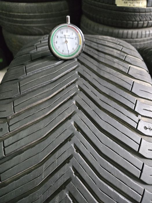 255/45R19 Michelin CrossClimate 2