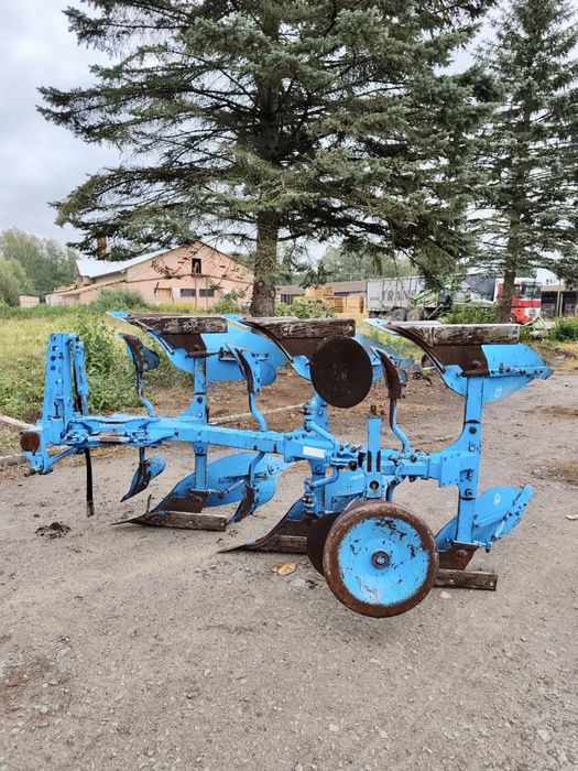 Плуг оборотний Lemken Opal 090 / 90 Лемкен опал на МТЗ