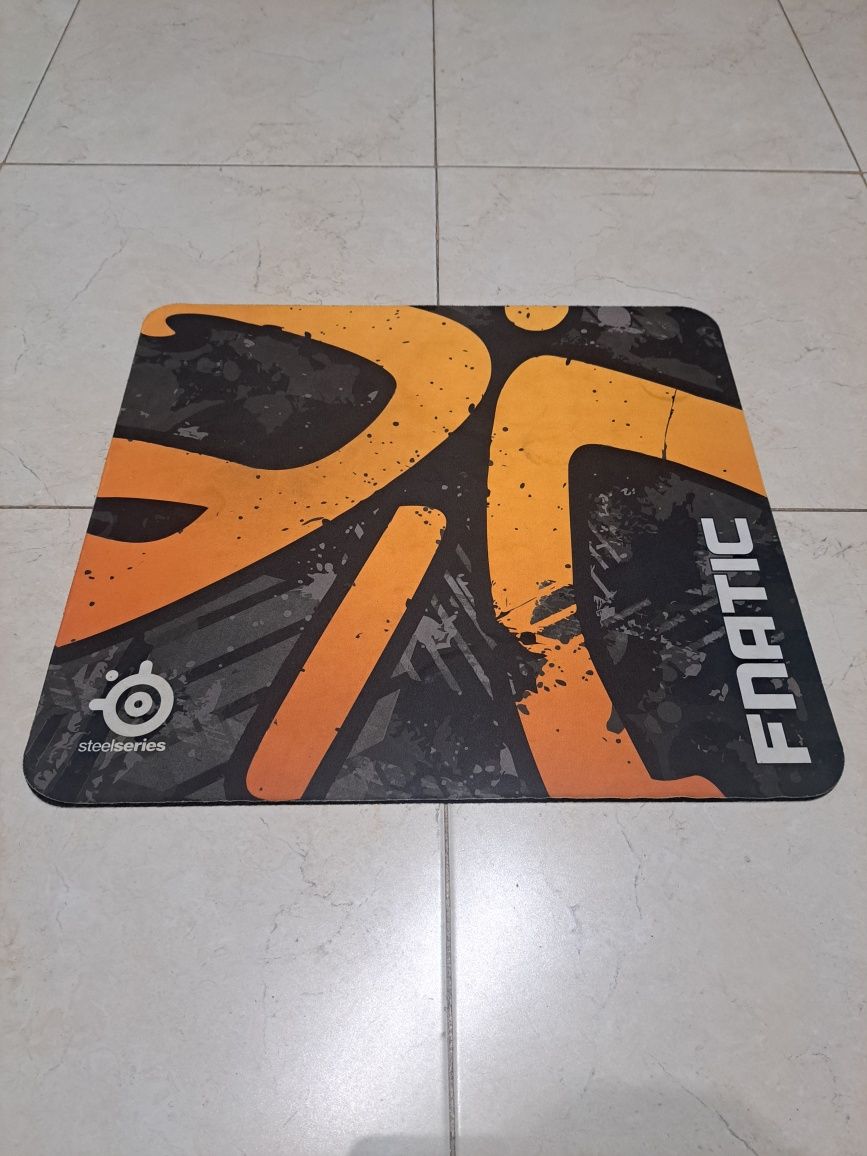 Steel series tapete mousepad Fnatic