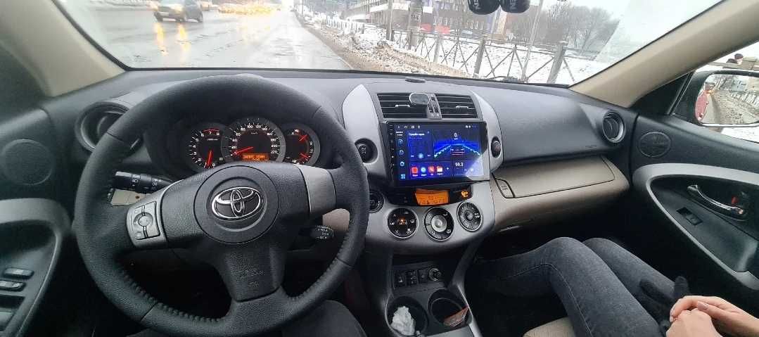 новий  магнитофон toyota rav4 магнітола рав 4