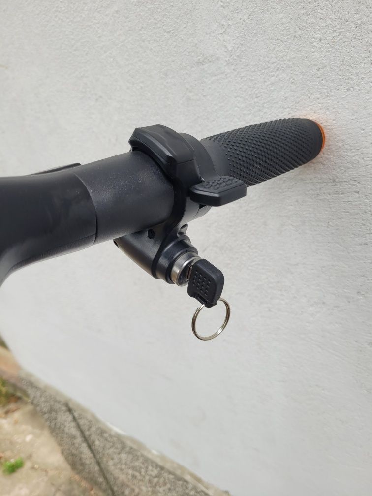 Hulajnoga elektryczna Kukirin A1 800w