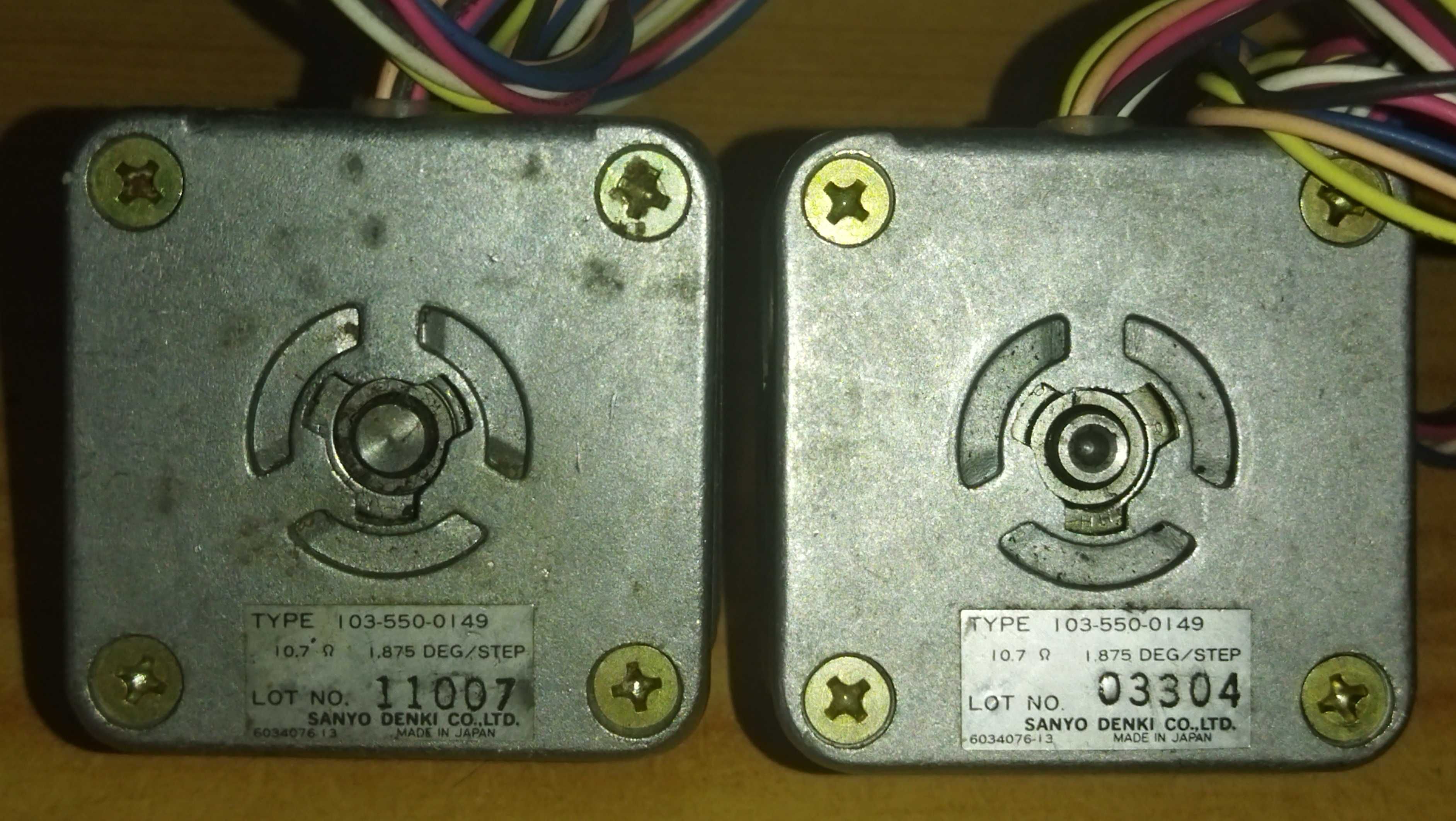 Шаговые двигатели NEMA-23, NEMA-17 (ДШИ-200-1-1, 4shg-023a 39s и проч)