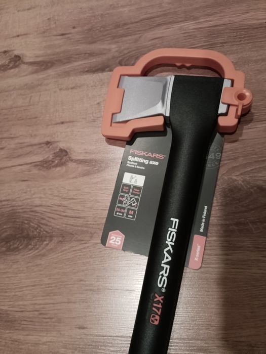 Siekiera Rozłupująca FISKARS X17 nowa