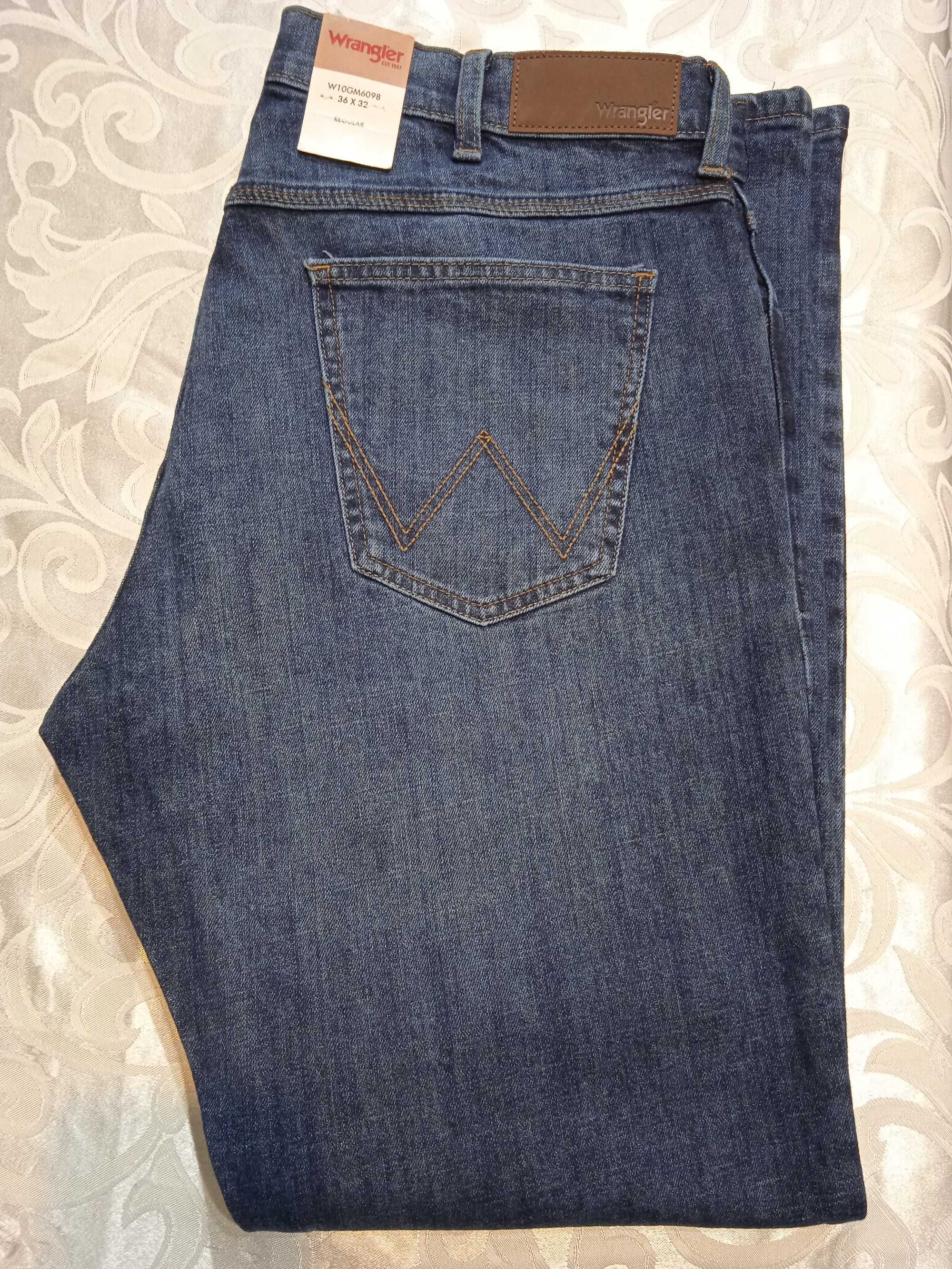 Wrangler Regular Straight Nowe spodnie jeansy   W36 L32