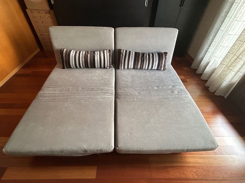 Sofá com cama e 2 cadeirões