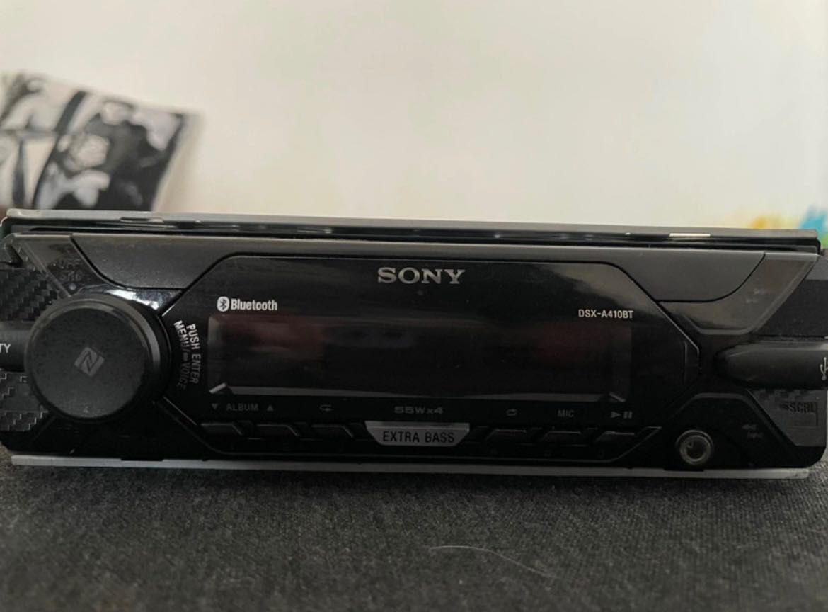Rádio Sony, para carros