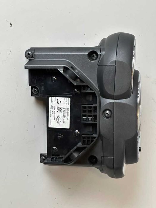 Панель приладів Mini Cooper F54/ 55/ 56/ 57/ 60 Рестайл приборка