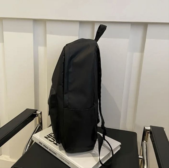 Черный спортивный рюкзак