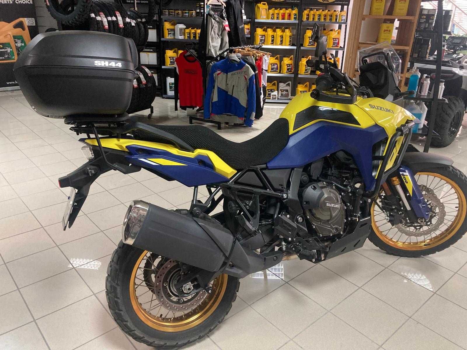 Susuki vtorm 800