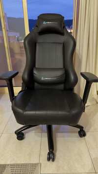 Cadeira Gamer Newskill Akeron Preta