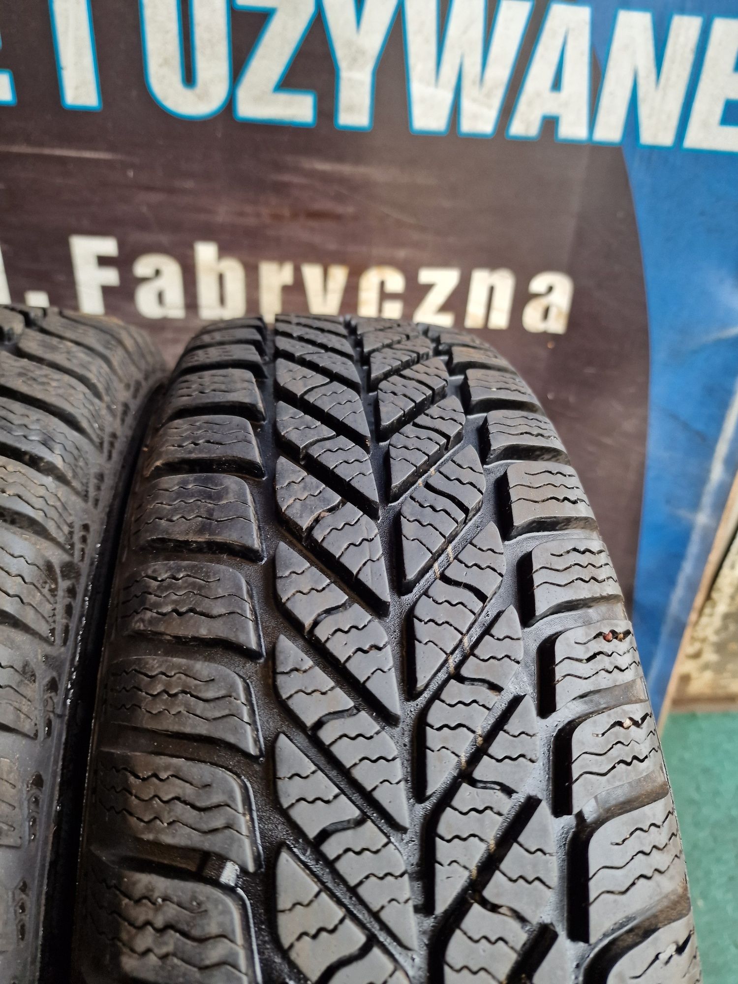 Opony zimowe 175/70/13 Dębica Komplet 7.5mm