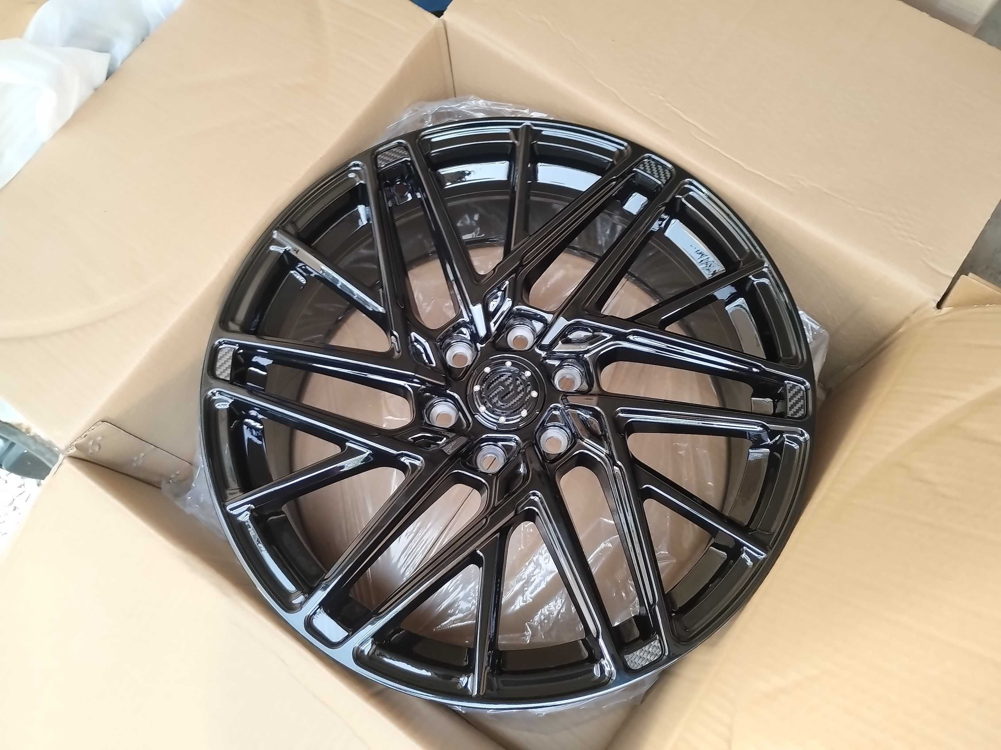 Nowe Felgi 19 6x120 Ford Transit Custom Tourneo VW T7 Czarny Połysk