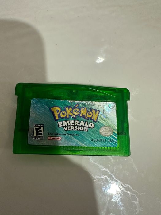 Jogo Gameboy Pokemon Emerald Autêntico Versão Original USA
