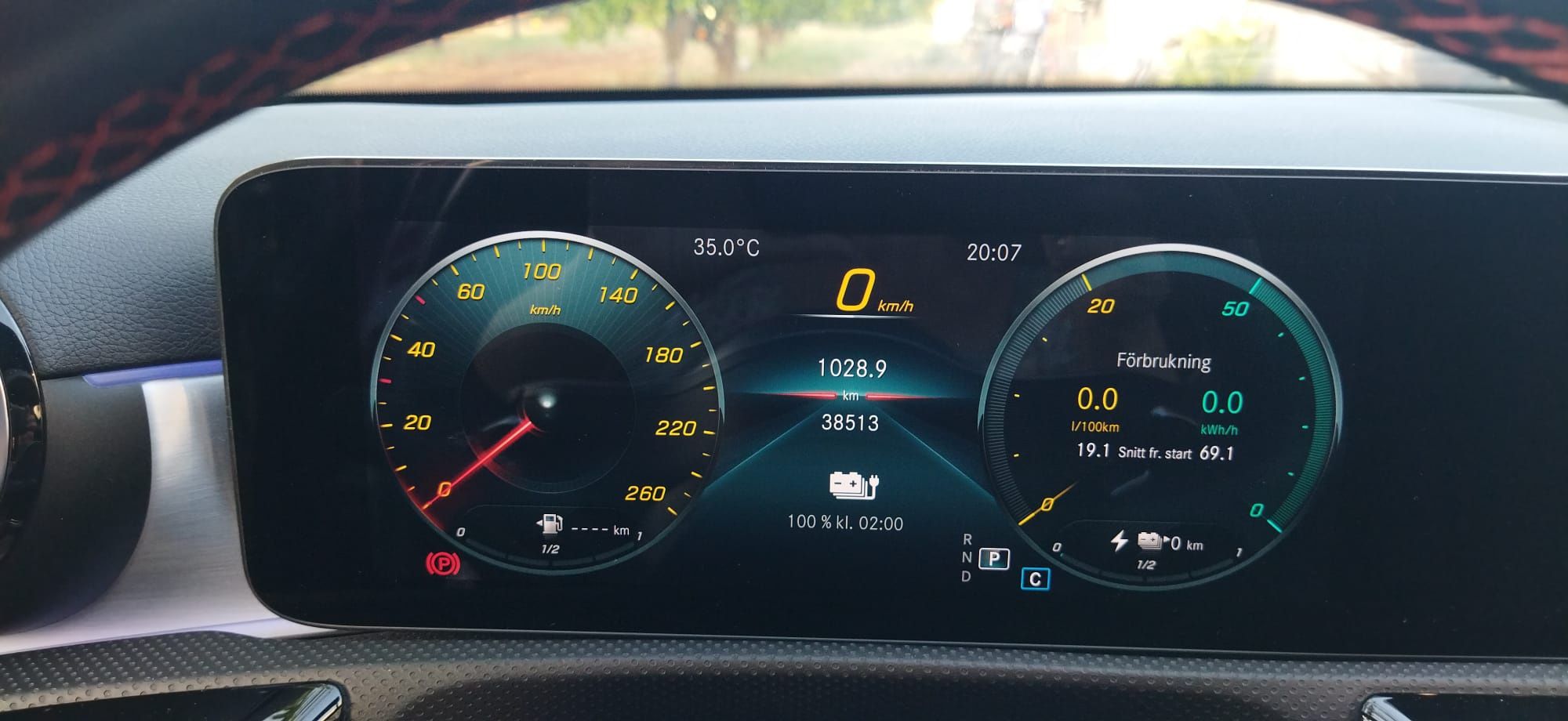 Mercedes Benz A 250 e AMG Line 39.000 km como novo