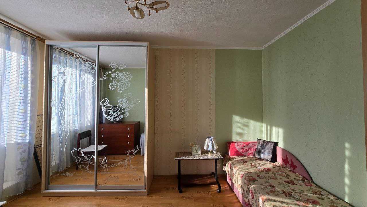 NN S4 Продам 1 комнатную квартиру Салтовка  парк Победа и ТРК Украина