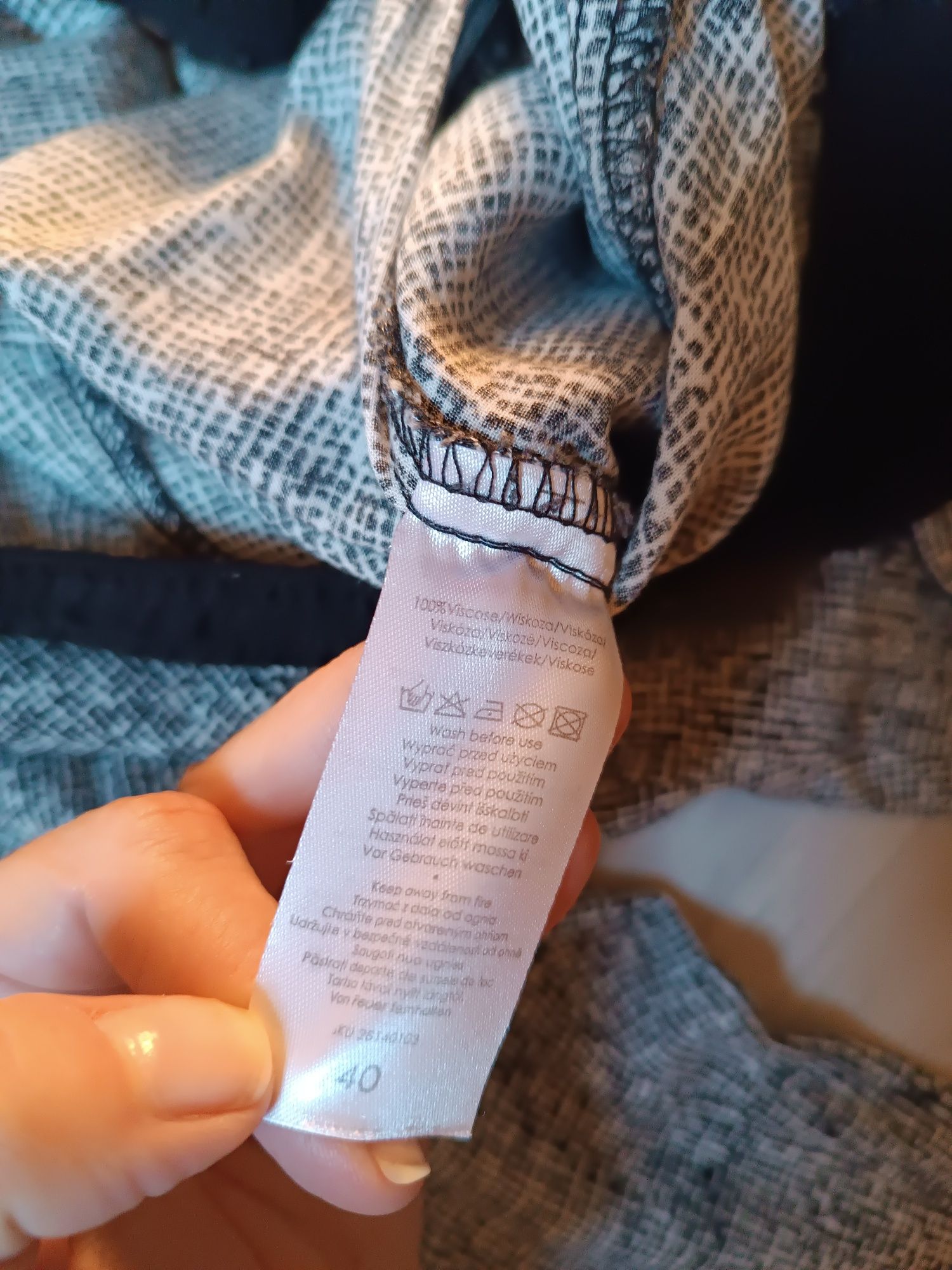 Spodnie damskie z wiskozy letnie cienkie proste nogawki M-L czarne