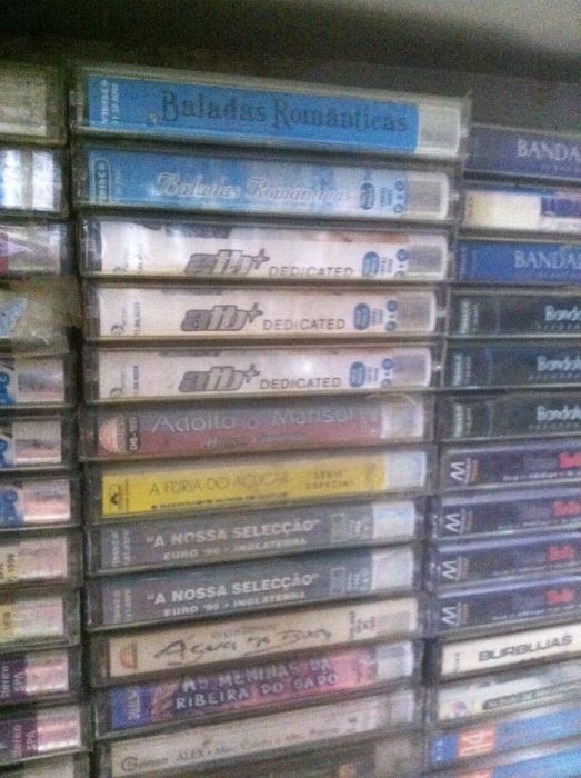 Mais de 3500 Cassetes de Audio originais seladas dos anos 90 até 2010