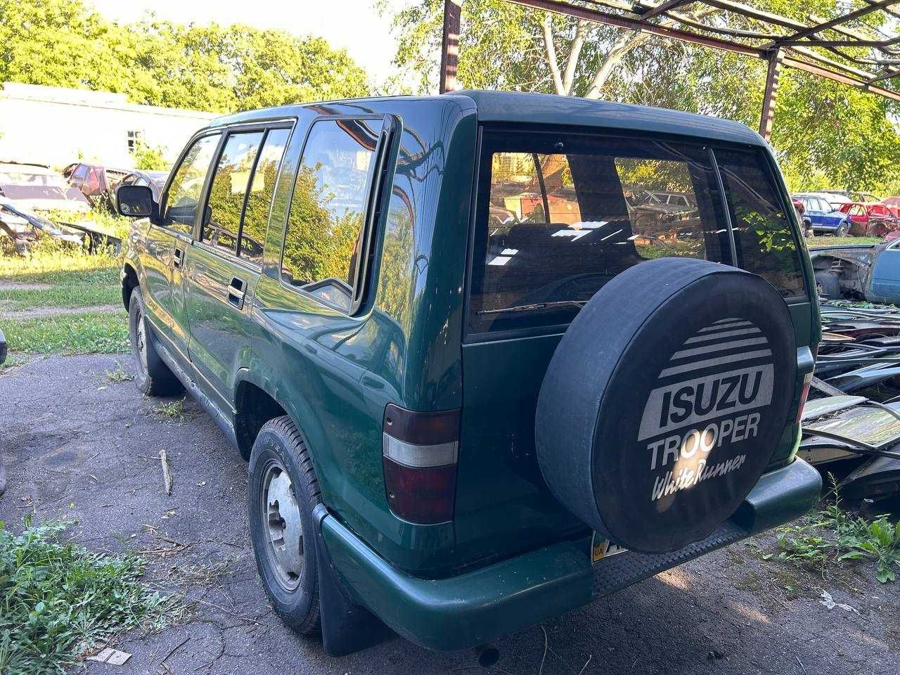 Isuzu Trooper / Исузу Трупер 1992 3.2 бензин