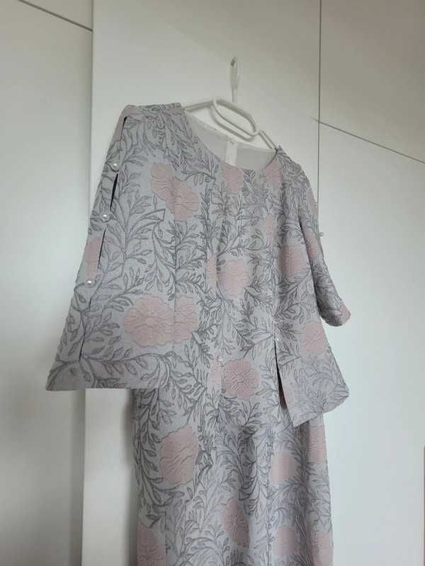 Elegancka sukienka w stylu garsonki