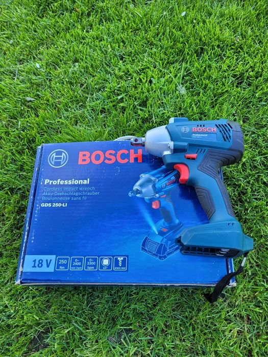 Klucz udarowy Bosch GDS 250-Li