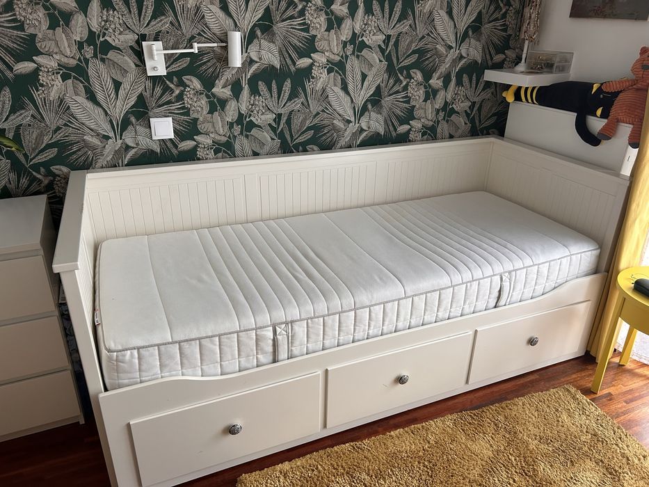 Łóżko rozkładane ikea Hemnes z materacem