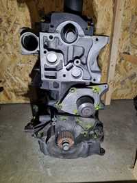 Мотор двигун двигатель Renault 1.5 к9к