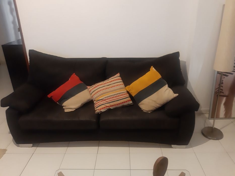 Mobília sala(3 aparadores) + sofá + poltrona