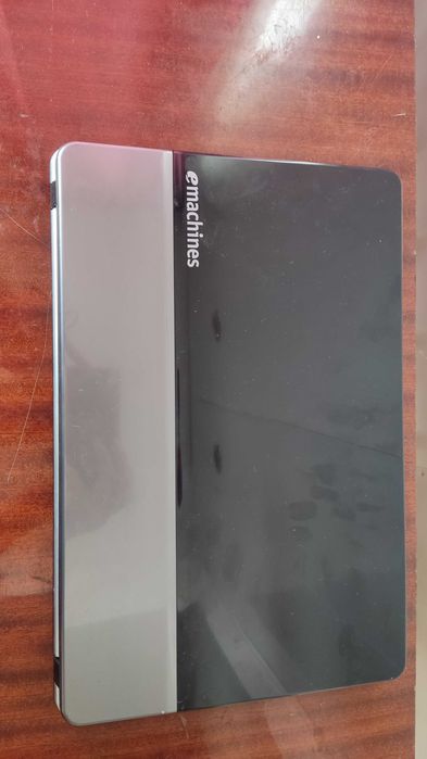 Ноутбук Acer eMachines E440-1202G25Mnks 3 ядра/4 память/500hdd