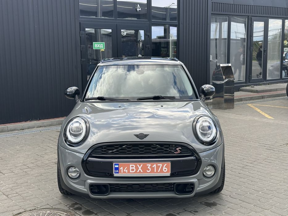 Mini Cooper Hatch f55 2015