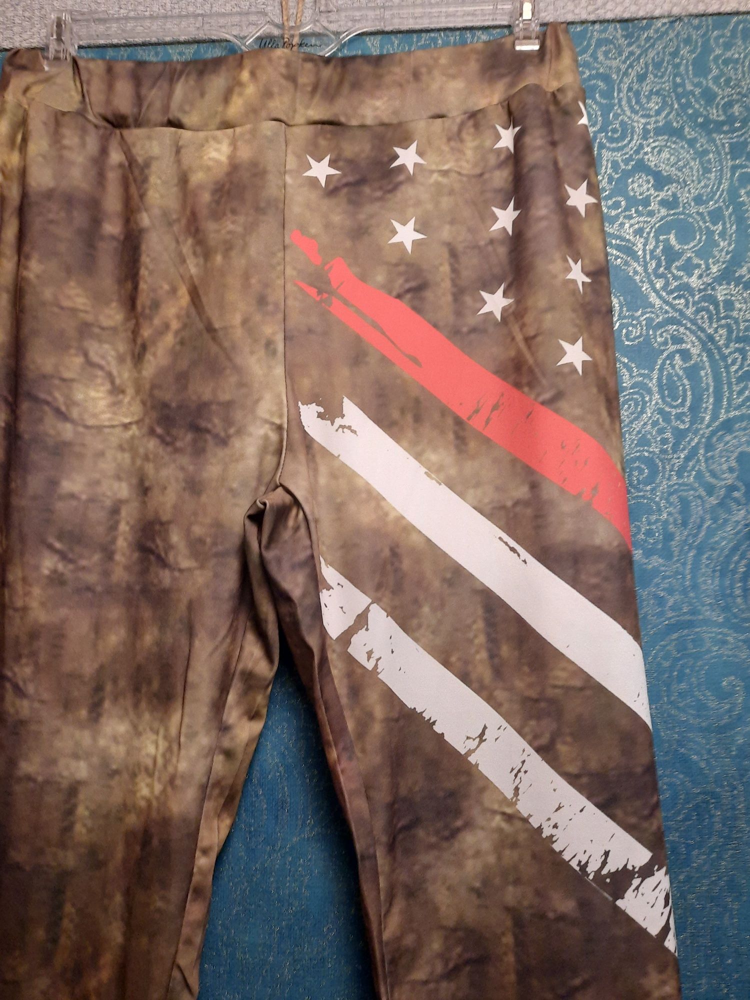 Nowe legginsy w kolorze khaki XK/XXL