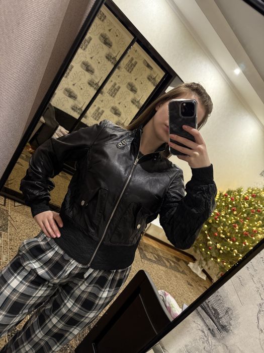 Emporio Armani Кожаная куртка Оригинал