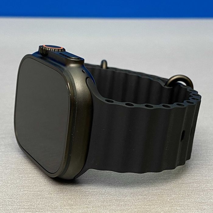Apple Watch Ultra 3 (Titanium Black) - 49mm - Black Ocean Band