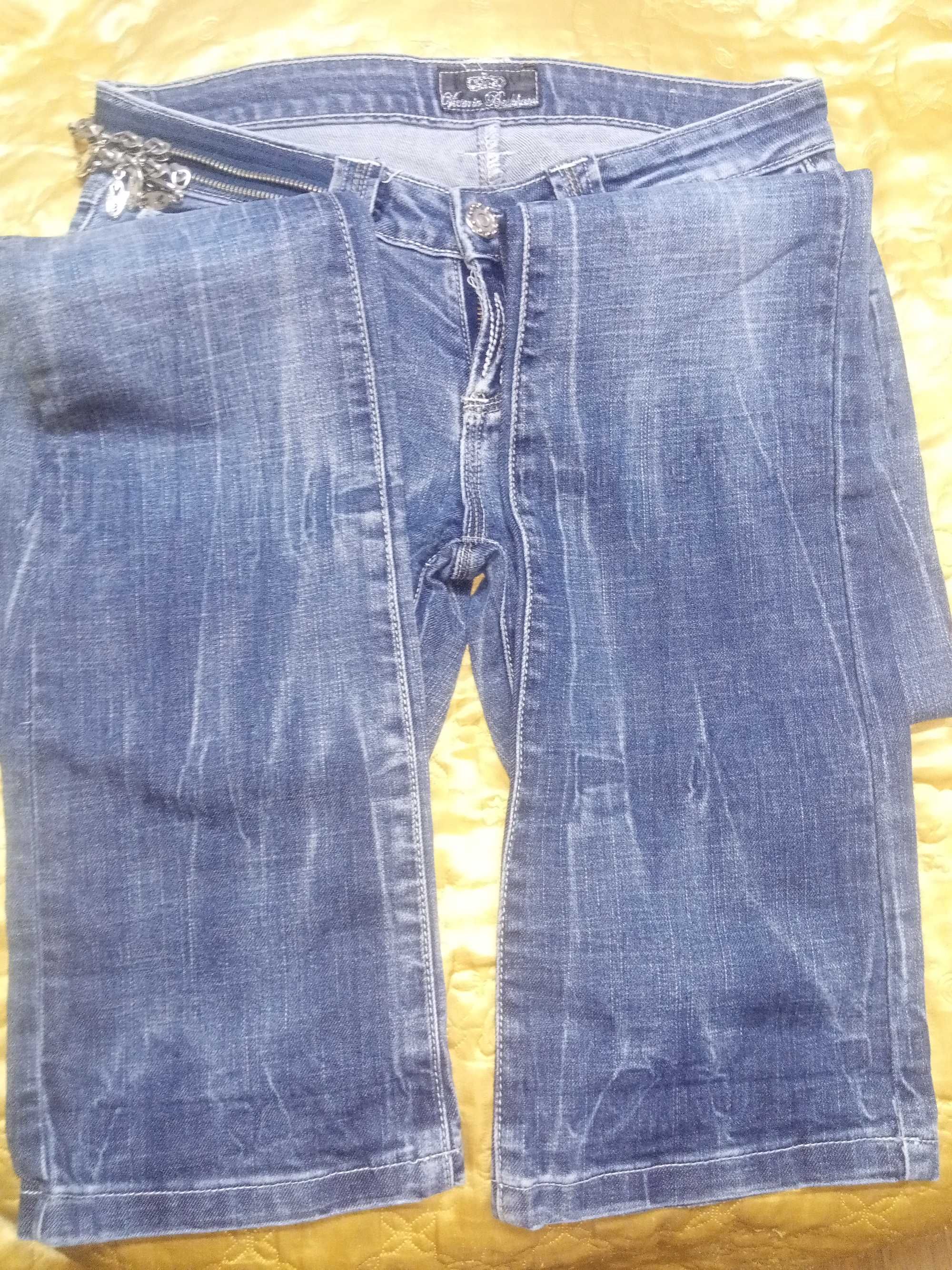 Продам джинси жіночі, розмір 27, в ідеальному стіні