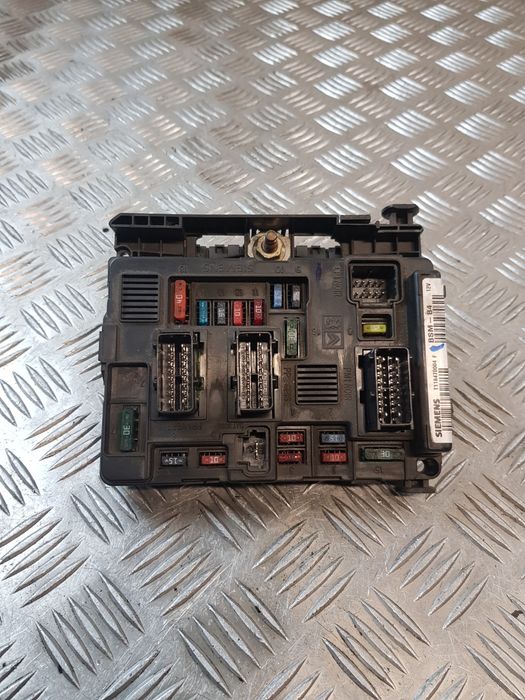 Skrzynka Bezpieczników Moduł Bsm-B4 9643498780 Citroen C2 1.1