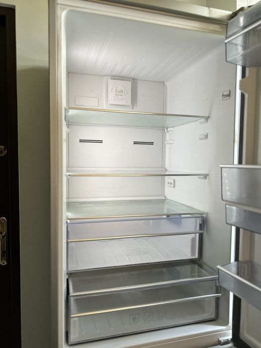 Lodówka beko dystrybutor wody