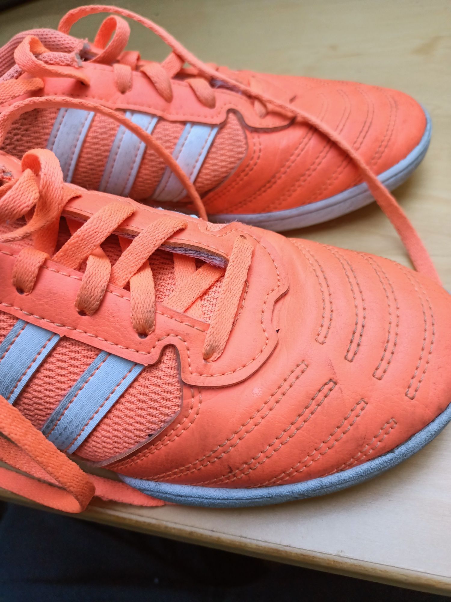 Buty halowe do piłki nożnej Adidas SALA rozmiar 38