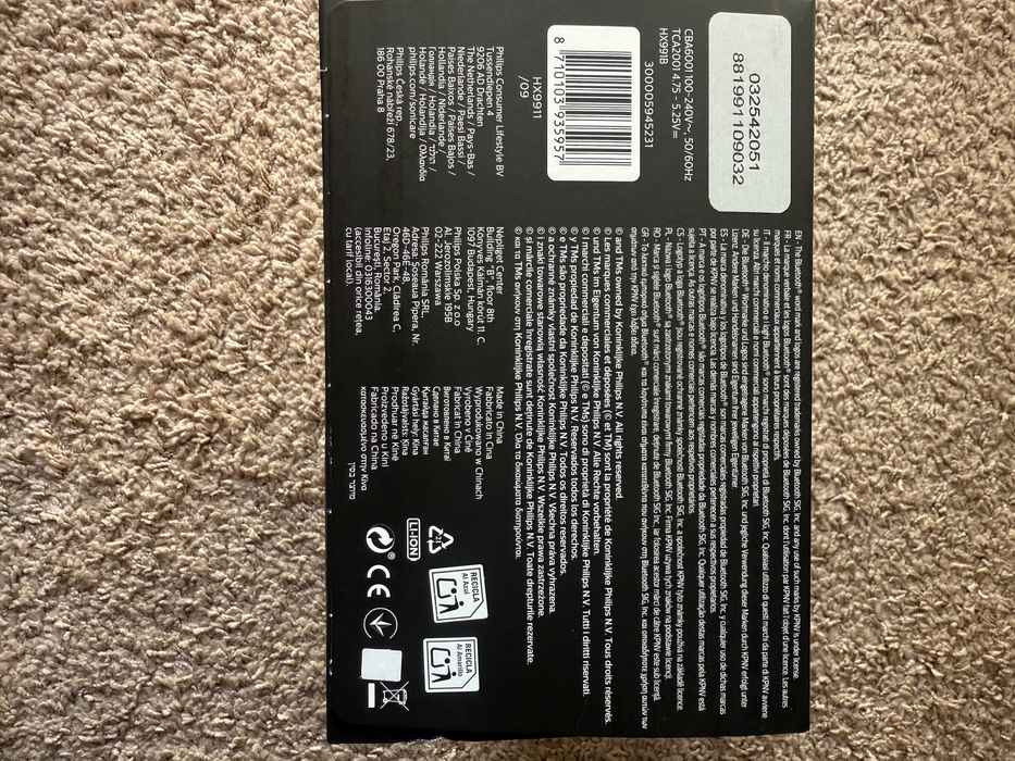 Электрическая зубная щетка Philips DiamondClean 9000 HX9911/09