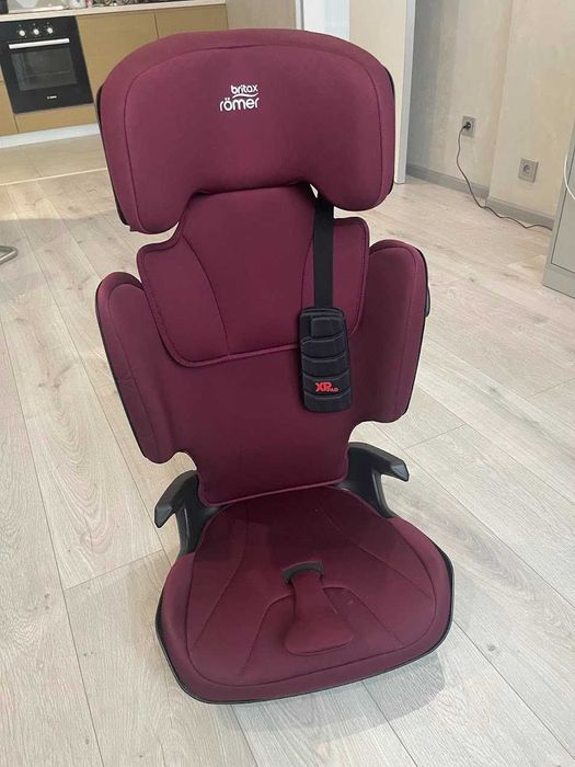 Автокрісло BRITAX ROMER KIDFIX I-Size BR Burgundy Red