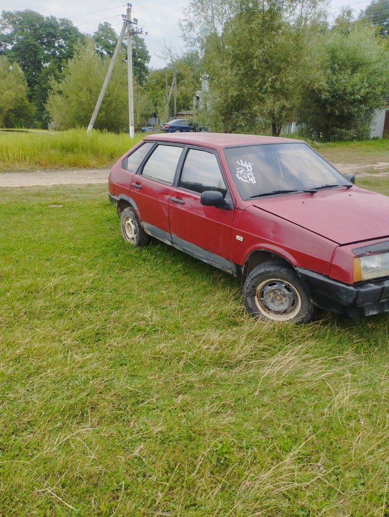 Продам авто ВАЗ 2109 терміново!