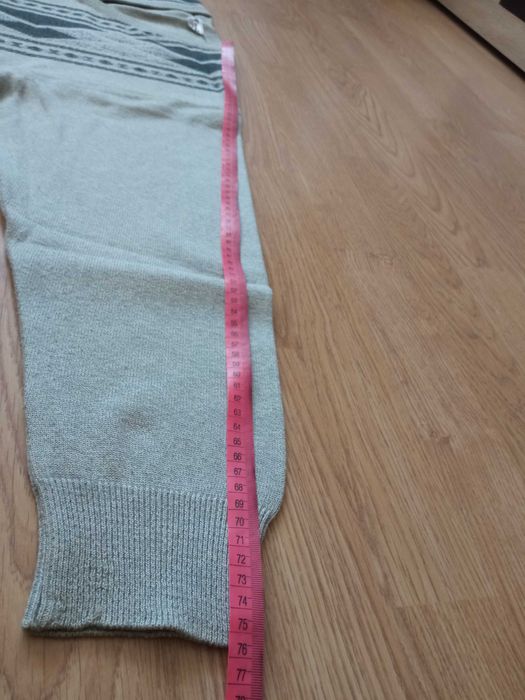 Sweter męski z jagnięcej wełny