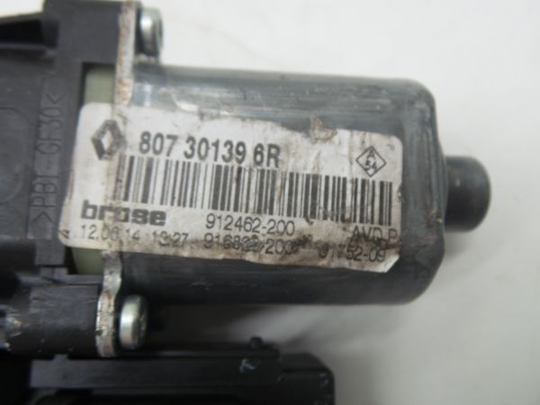 Motor vidro frente direito RENAULT Megane III Grandtour (KZ0/1)