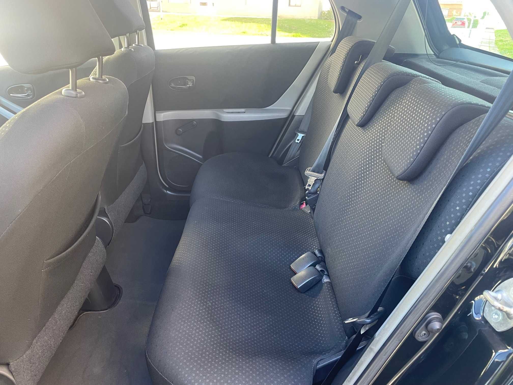 Toyota Yaris 1.0 VVT-i SOL AC