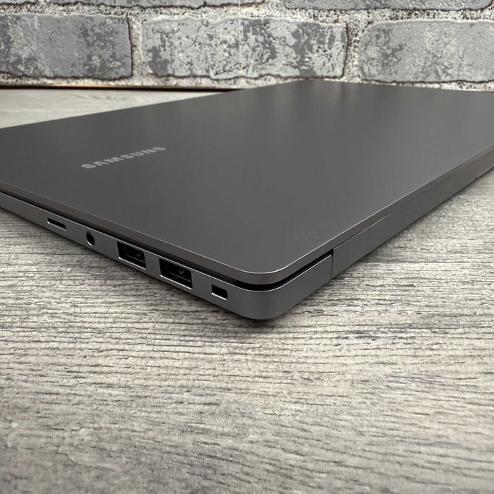 Samsung Galaxy Book 4 (Ultra 7 255U|32Gb|1Tb|NVIDIA GeForce MX570 4Gb)