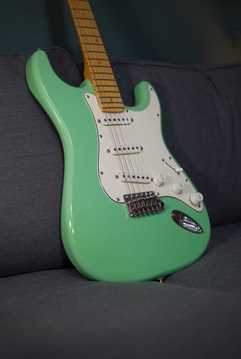 Gitara Elektryczna Stratocaster Tribute Starlight Custom Nitro