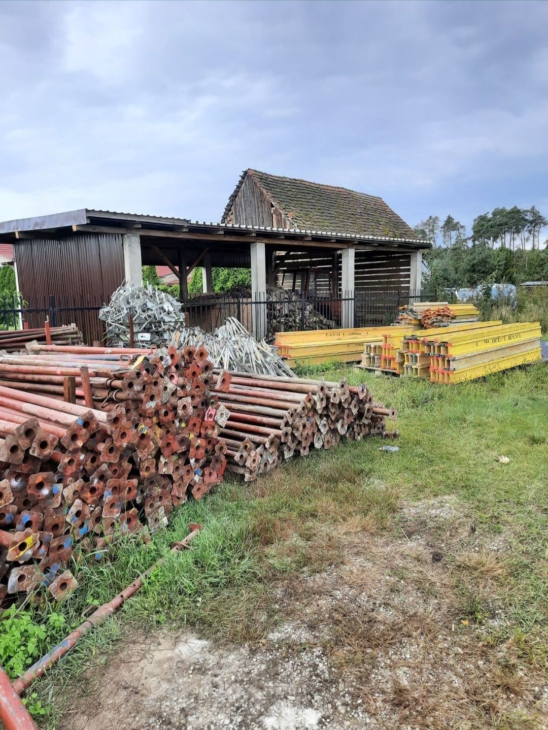 WYNAJEM płyty  stemple budowlane, płyta szalunkowa, dźwigary, trójnogi