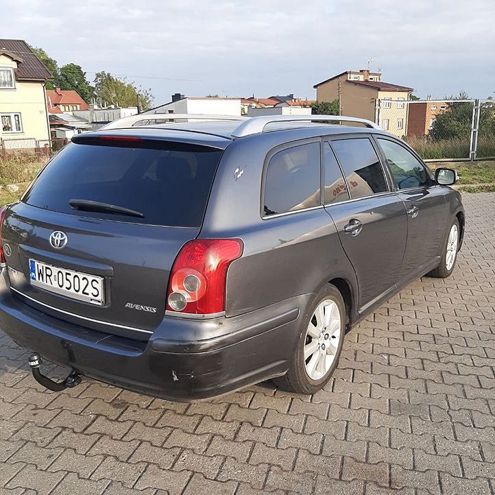 Toyota Avensis 1,8 VVT-i kombi T25 / benzyna + GAZ